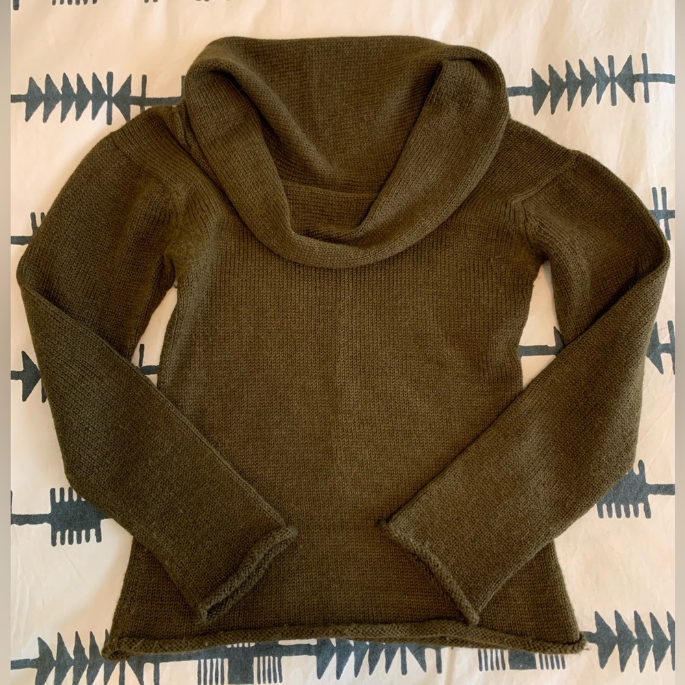 Alpaca wool cowl neck sweater size small